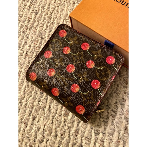 Louis Vuitton X Takashi Murakami Limited Monogram Cerises Compact Zippy Wallet - Picture 3 of 9